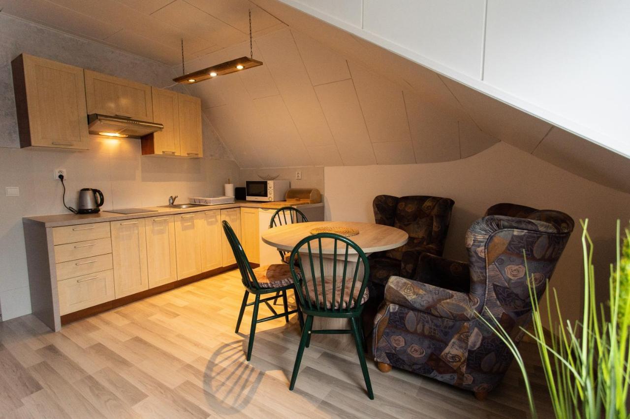 Apartment Vila Bozena - ตาตรันสกา ลอมนีจา ภายนอก รูปภาพ